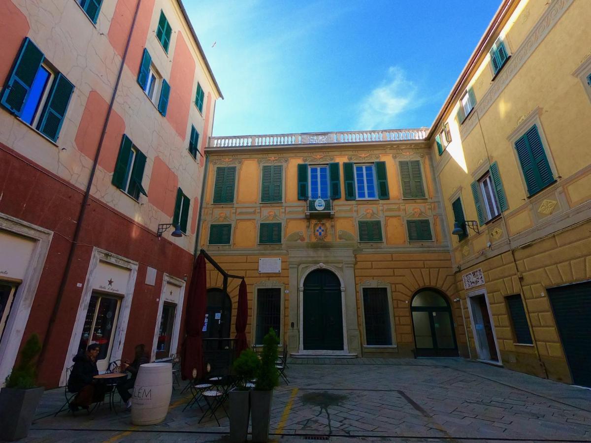 Central Savona * Savona